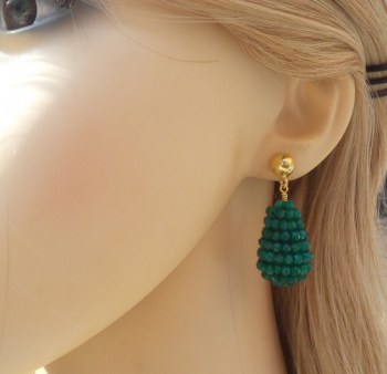 Vergulde oorbellen met druppel van groene Onyxen
