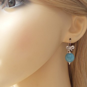 Zilveren oorbellen met ronde Aquamarijn