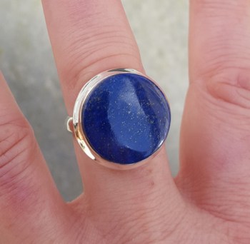 Zilveren ring met ronde cabochon Lapis Lazuli 18.5 mm