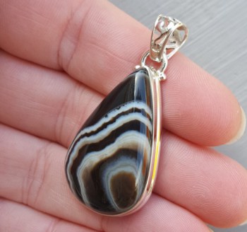 Zilveren hanger druppelvorm cabochon zwarte Botswana Agaat