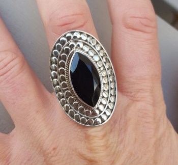 Zilveren ring gezet met marquise zwarte Onyx verstelbaar