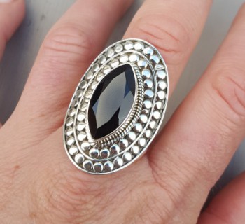 Zilveren ring gezet met marquise zwarte Onyx verstelbaar
