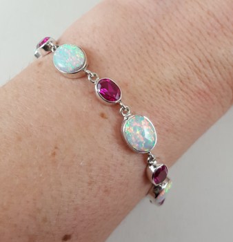 Zilveren armband gezet met fire Opalen en roze quartz