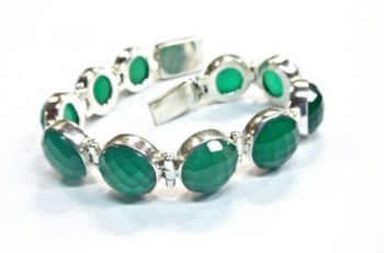 Zilveren armband gezet met ronde facet groene Onyxen