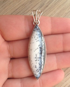 Zilveren edelsteen hanger met ovale Dendriet Opaal