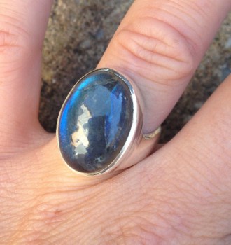 Zilveren ring gezet met Labradoriet ring maat 16.7 mm