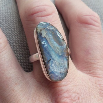 Zilveren ring gezet met Boulder Opaal ring maat 19 mm
