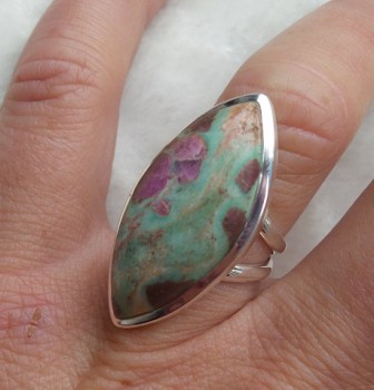 Zilveren ring met marquise Robijn in Fuchsiet maat 16.5 mm