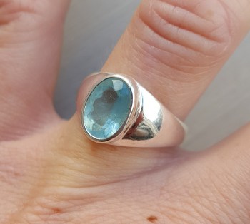 Zilveren ring met ovale facet Aquamarijn maat 17.3 mm
